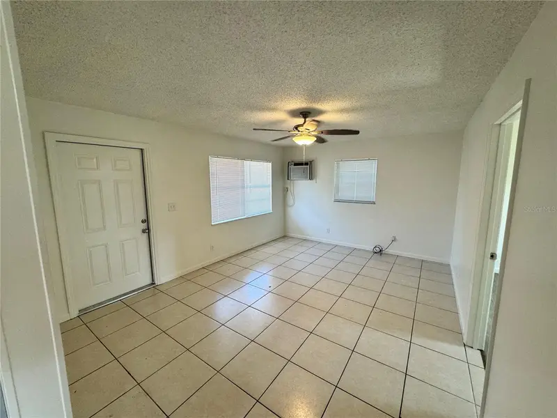 2242 & 2240 Sw Lois Ave, FL
