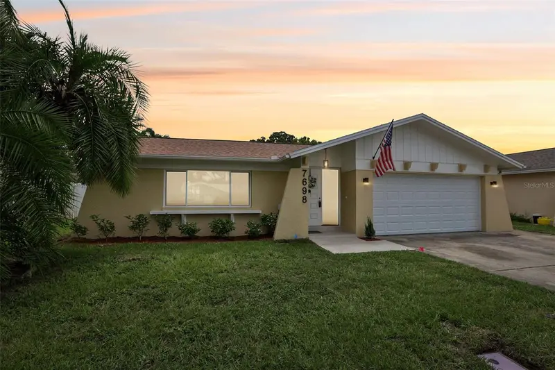 7698 Cardiff Ct, FL