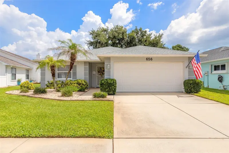 656 Middlebury Loop, FL