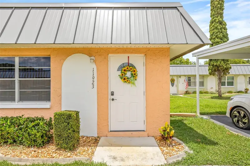 11923 Boynton Ln #B, FL