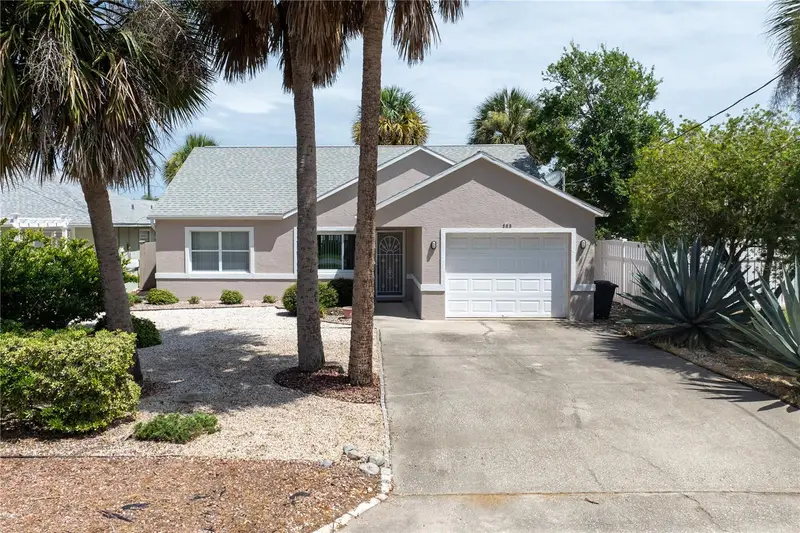 308 N 6th St, FL
