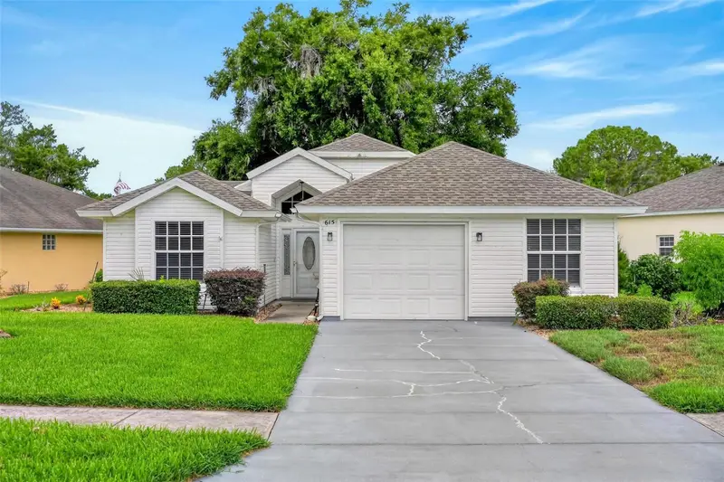 615 Juniper Way, FL