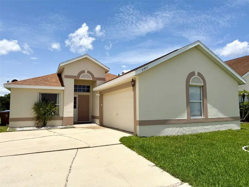 2705 Chatham Cir, FL