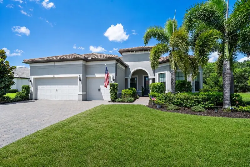 809 Sigsbee Loop, FL