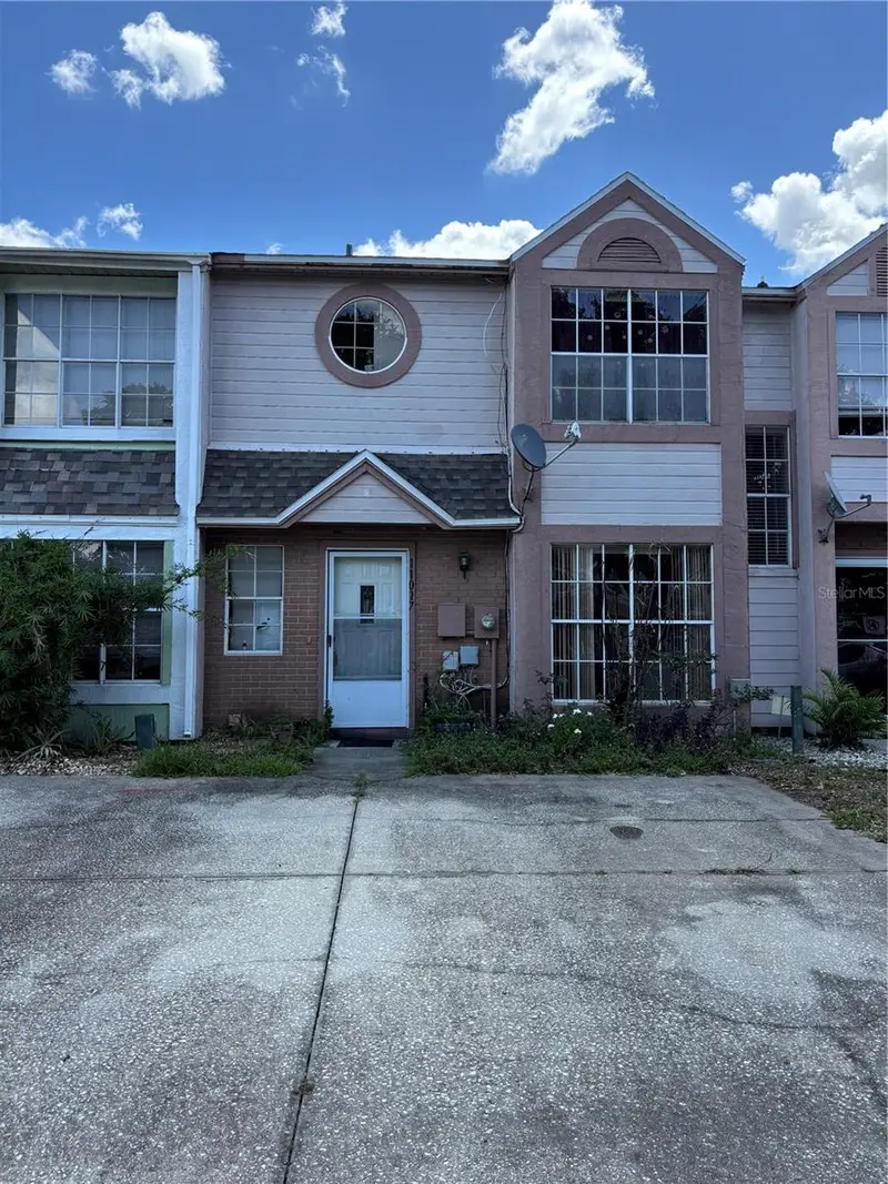 11017 Yorkshire Ridge Ct, FL