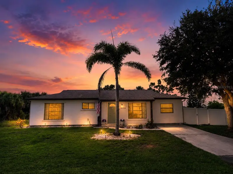 18295 Van Nuys Cir, FL
