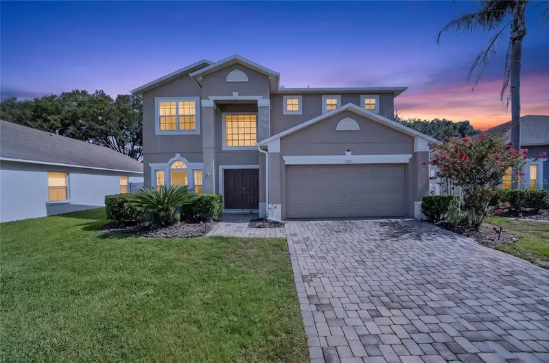 532 Kildrummy Dr, FL