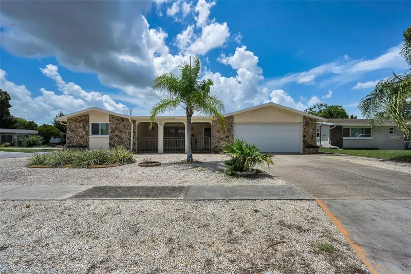 5834 Embay Ave, FL