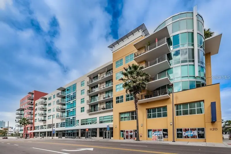 1120 E Kennedy Blvd #1030, FL