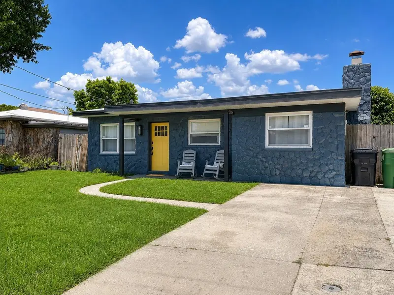 3313 W Kathleen St, FL