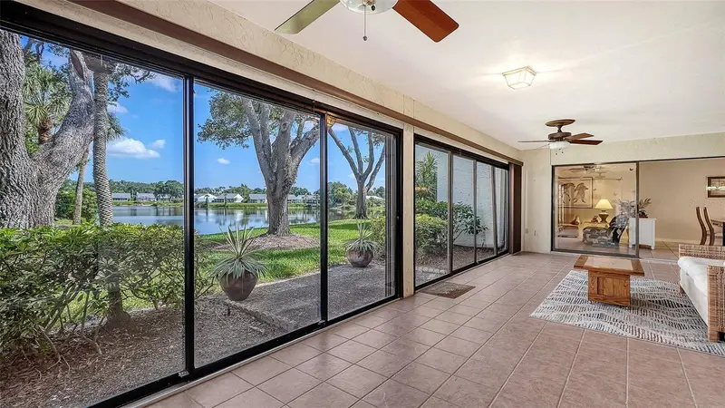 301 Timberlake Dr, FL