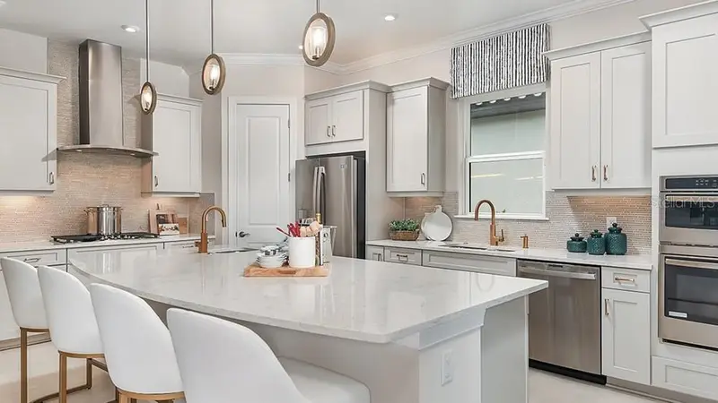 14623 Contenta Loop, FL