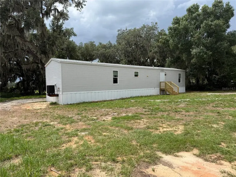 5642 Meadow Glen Rd, FL