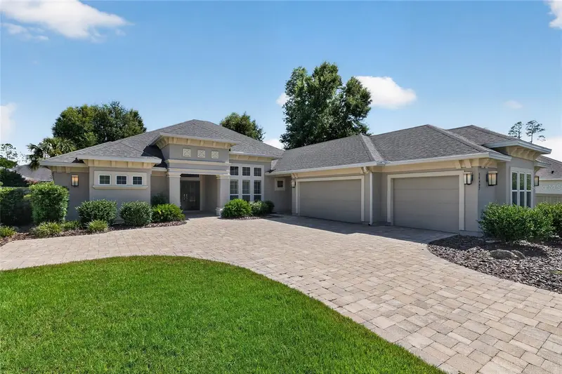 10407 Sw 26th Pl, FL