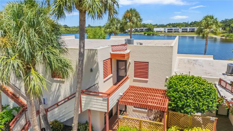 514 Spring Lakes Blvd, FL