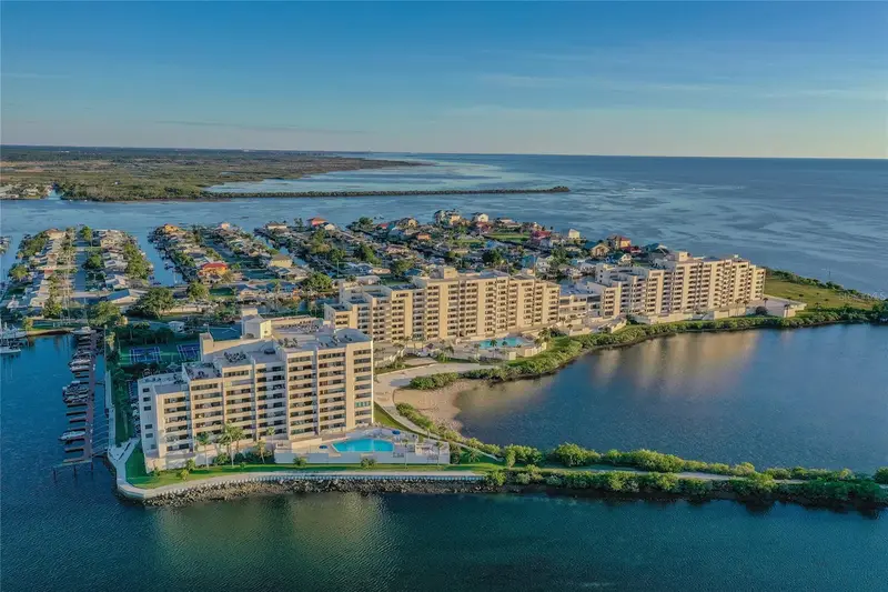 Gulf Island Beach Tennis listing