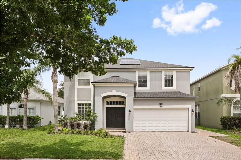 932 Lost Grove Cir, FL