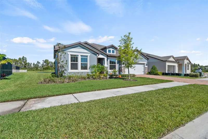 19284 Briarbrook Dr, FL