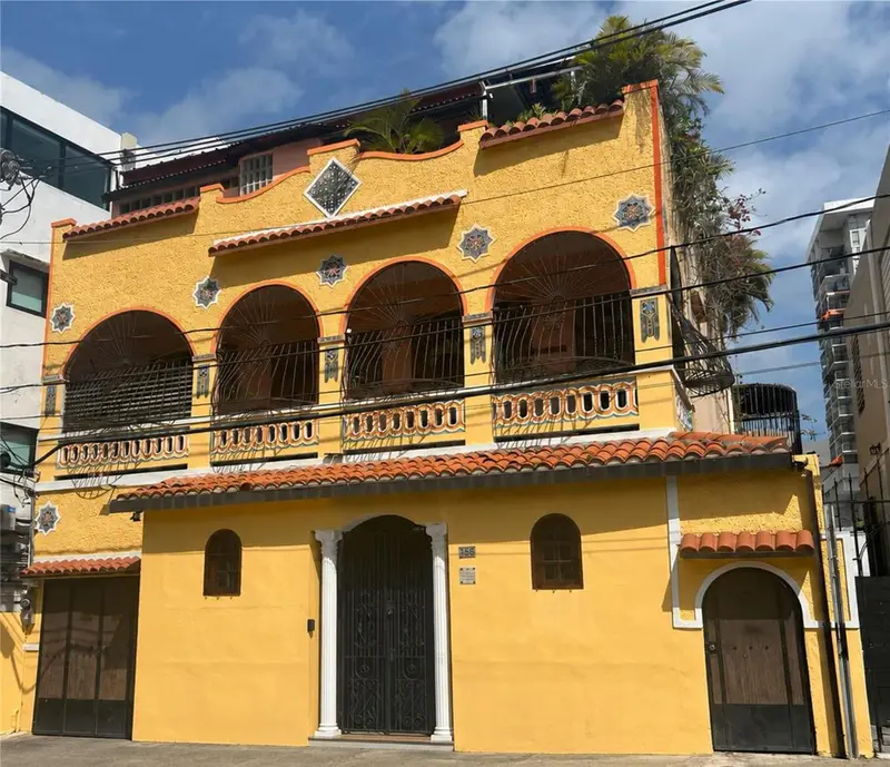 456 Calle SaldañA, PR