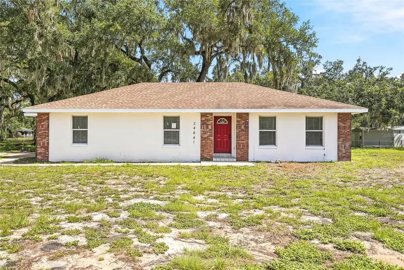 34641 Dogwood Dr, FL