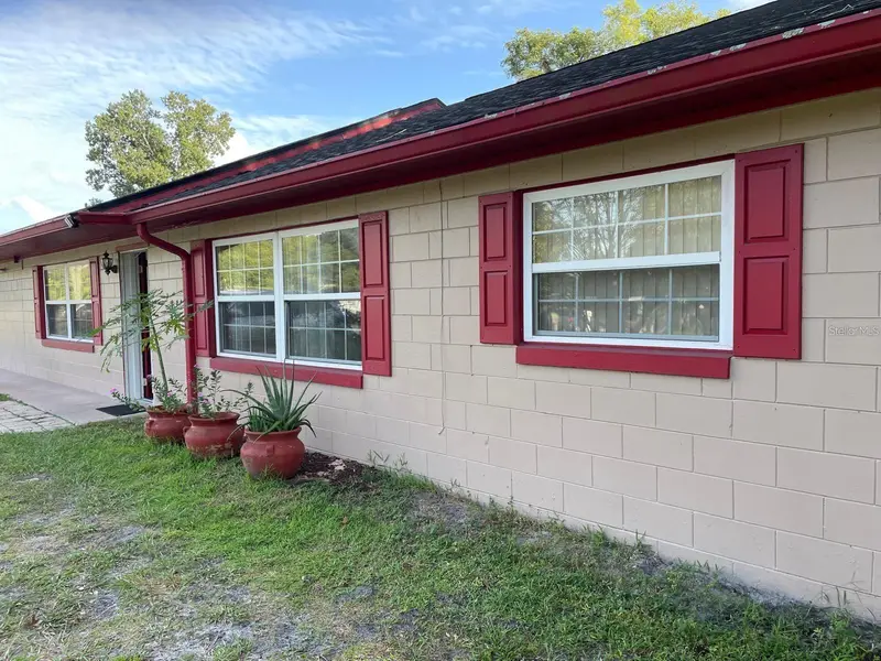1212 Shawnee Dr, FL