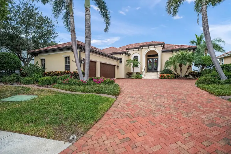 4110 Commodore Blvd, FL