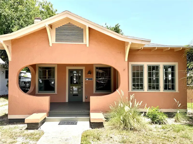 828 Cumberland St, FL