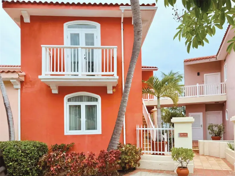 1000 Las Casita I, El Conquistador Ave. #5380, PR