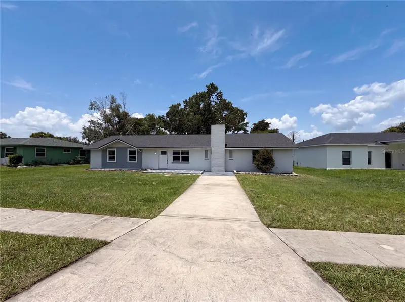 1044 E Lombardy Dr, FL