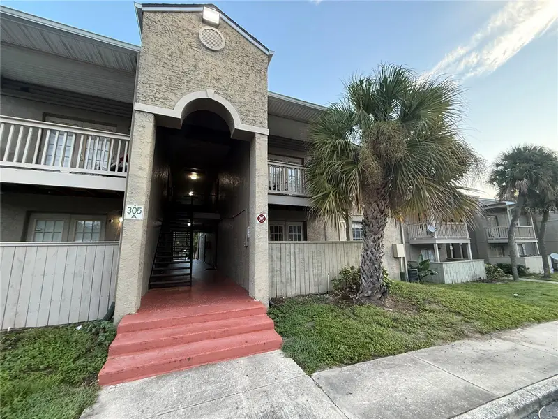 305 Wymore Rd #100, FL