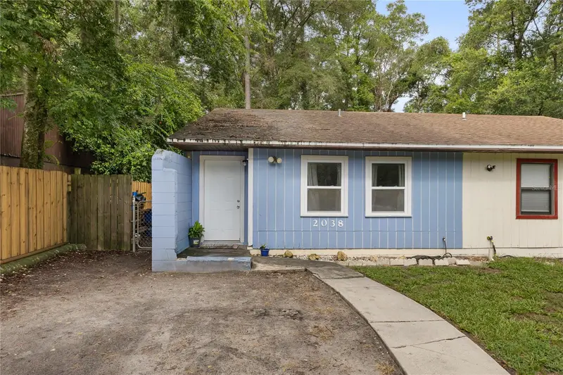 2038 Sw 70th Ter, FL