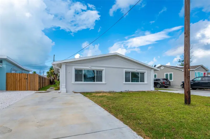 14036 Marguerite Dr, FL