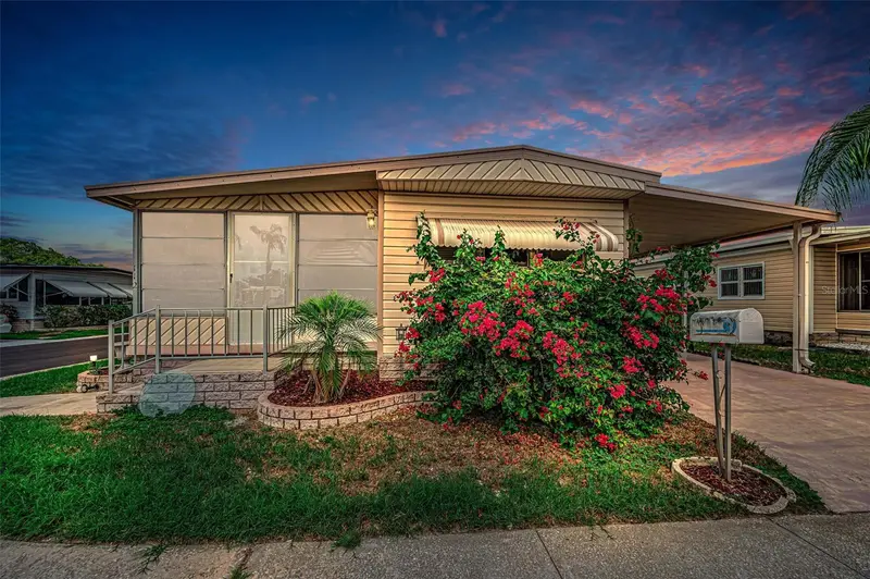 10539 Tahitian Ln #112, FL