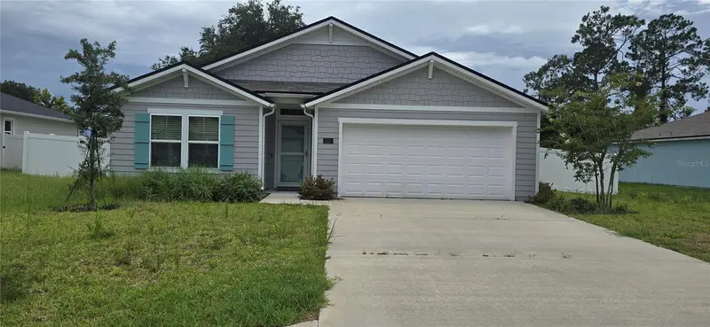 32 Royal Oak Dr, FL