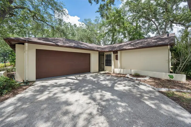 260 Arbor Glen Dr, FL