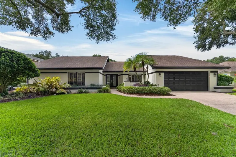 14015 Shady Shores Dr, FL