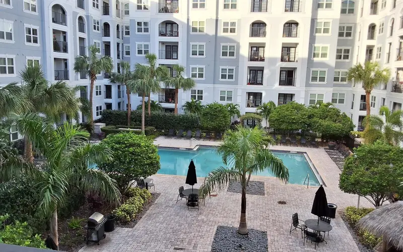 204 E South St #3060, FL