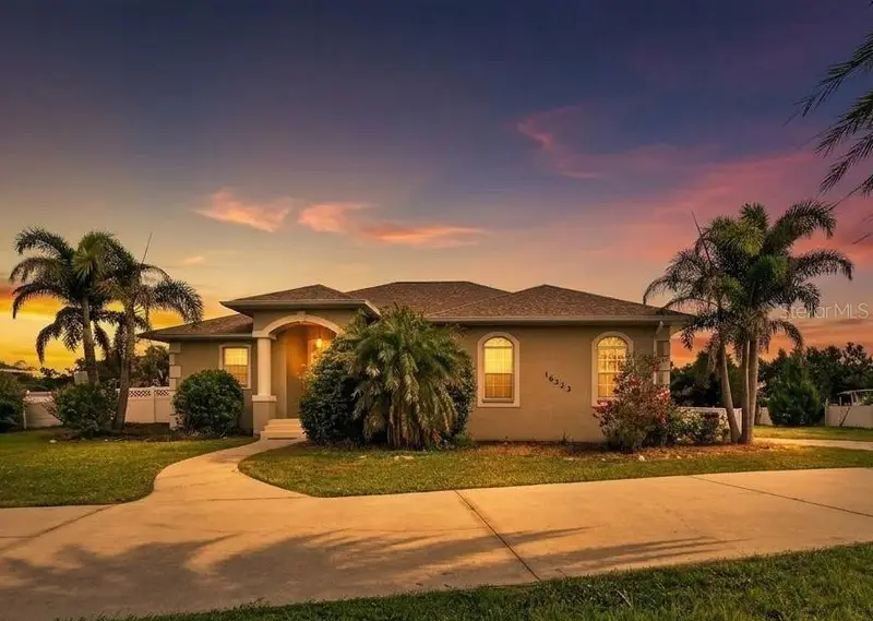 16323 Upper Manatee River Rd, FL