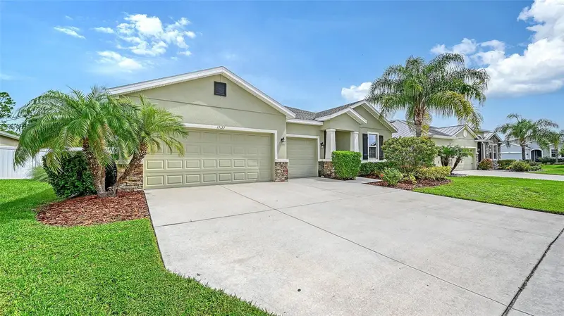 15127 Las Olas Pl, FL