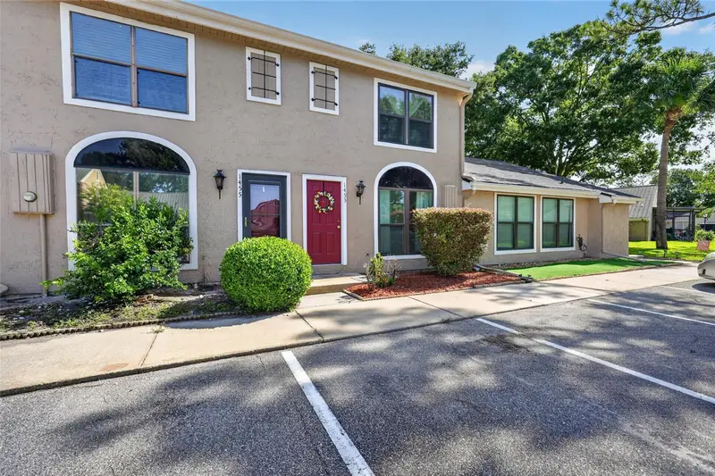 1453 Casa Park Cir, FL