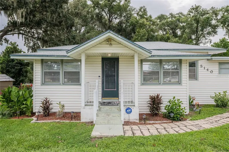 5140 Lakeland Highlands Rd, FL