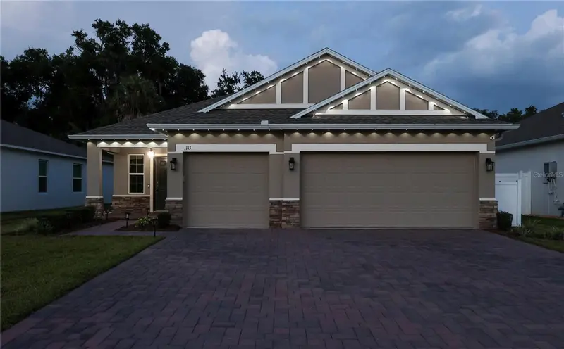 1113 Bradford Ridge Dr, FL