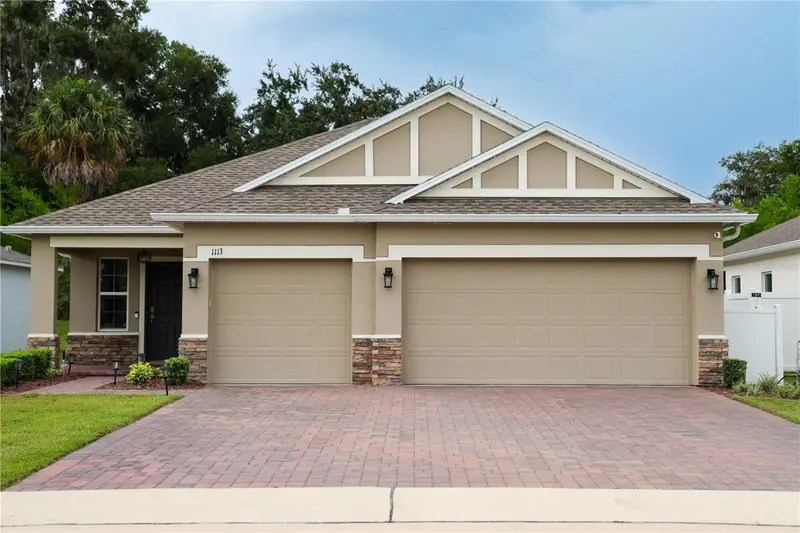 Leesburg listing