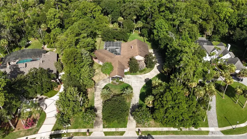2083 Biltmore Pt, FL
