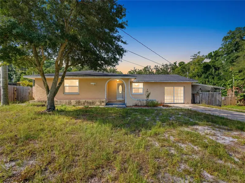 Tarpon Springs listing