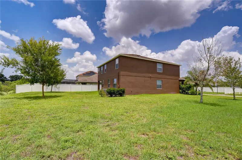 2451 Dakota Rock Dr, FL
