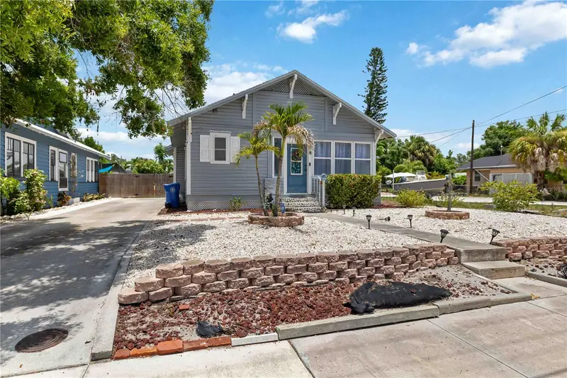 2314 7th Ave W, FL