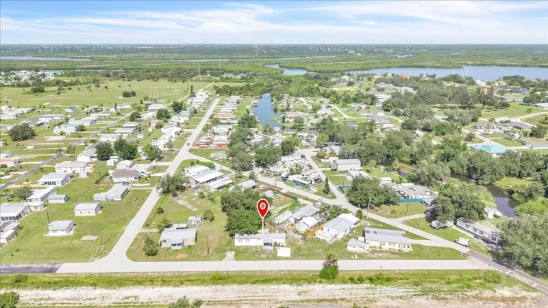 1169 Lafayette St, FL