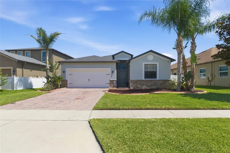 4355 Summer Breeze Way, FL
