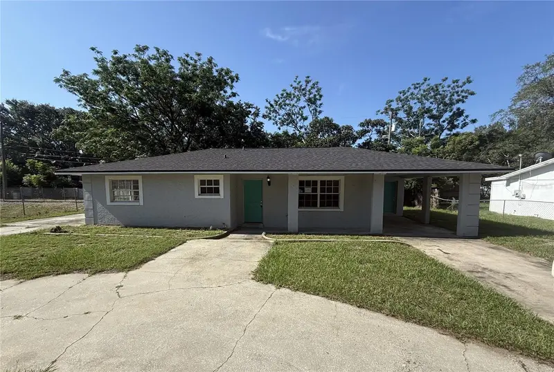 Lake Wales pending